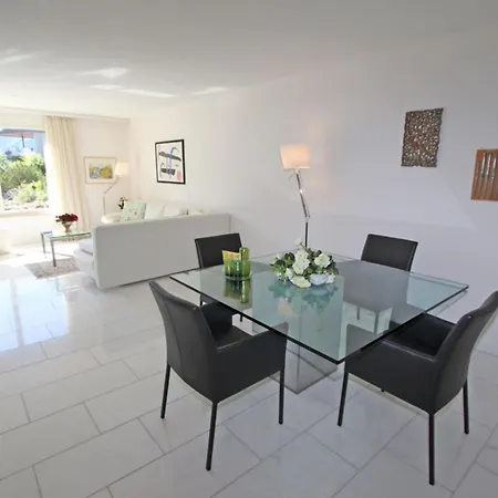 Residenza Ascomonte, Parterre, App 30 Apartment
